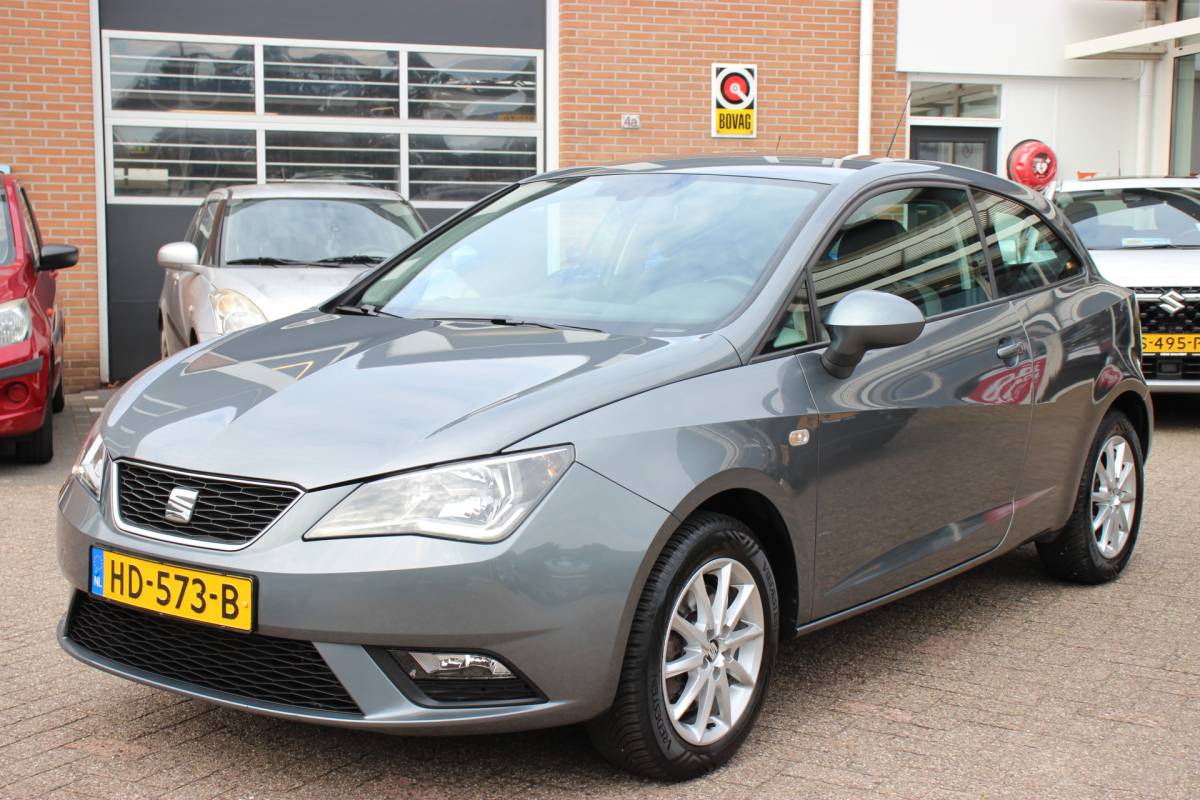 SEAT Ibiza SEAT Ibiza SC 1.0 TSI Style Connect Automaat | Trekhaak | Carplay/Android auto | Cruise |