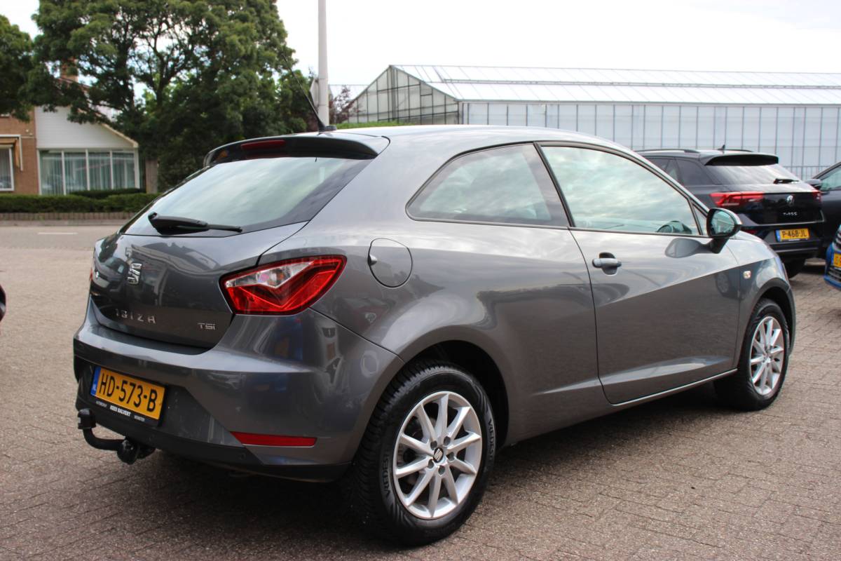 SEAT Ibiza SEAT Ibiza SC 1.0 TSI Style Connect Automaat | Trekhaak | Carplay/Android auto | Cruise |