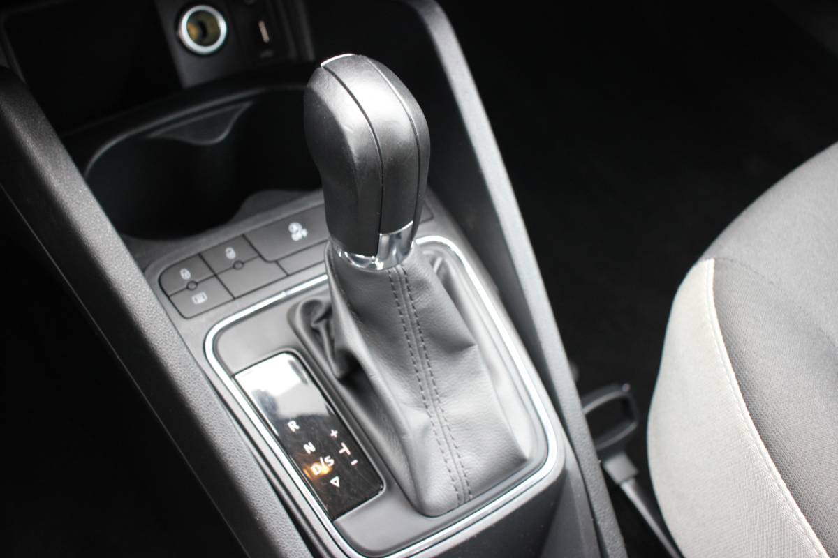 SEAT Ibiza SEAT Ibiza SC 1.0 TSI Style Connect Automaat | Trekhaak | Carplay/Android auto | Cruise |