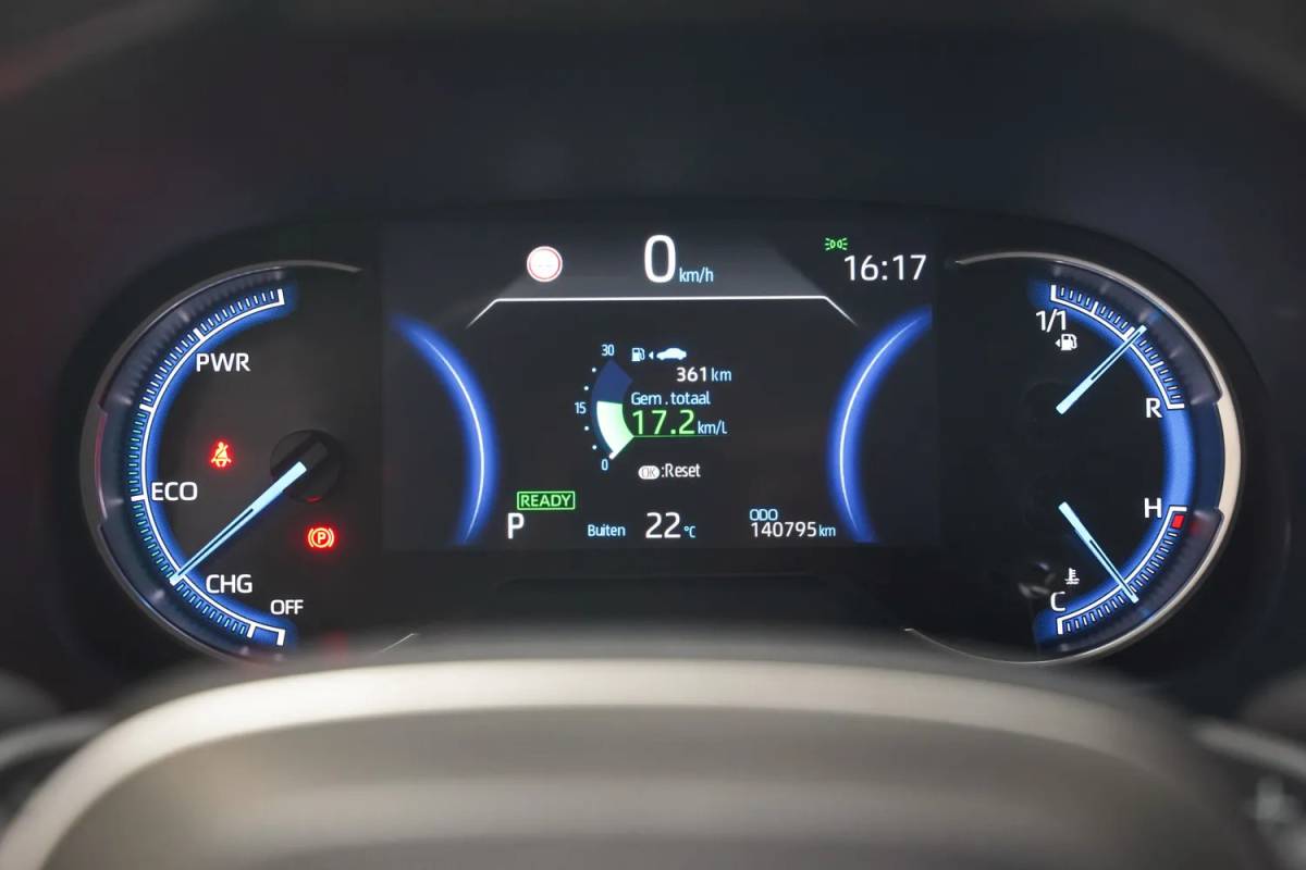 Toyota RAV4 Toyota RAV4 2.5 Hybrid Dynamic Aut. [ Adapt.cruise  Camera Apple Carplay/Android Auto ]