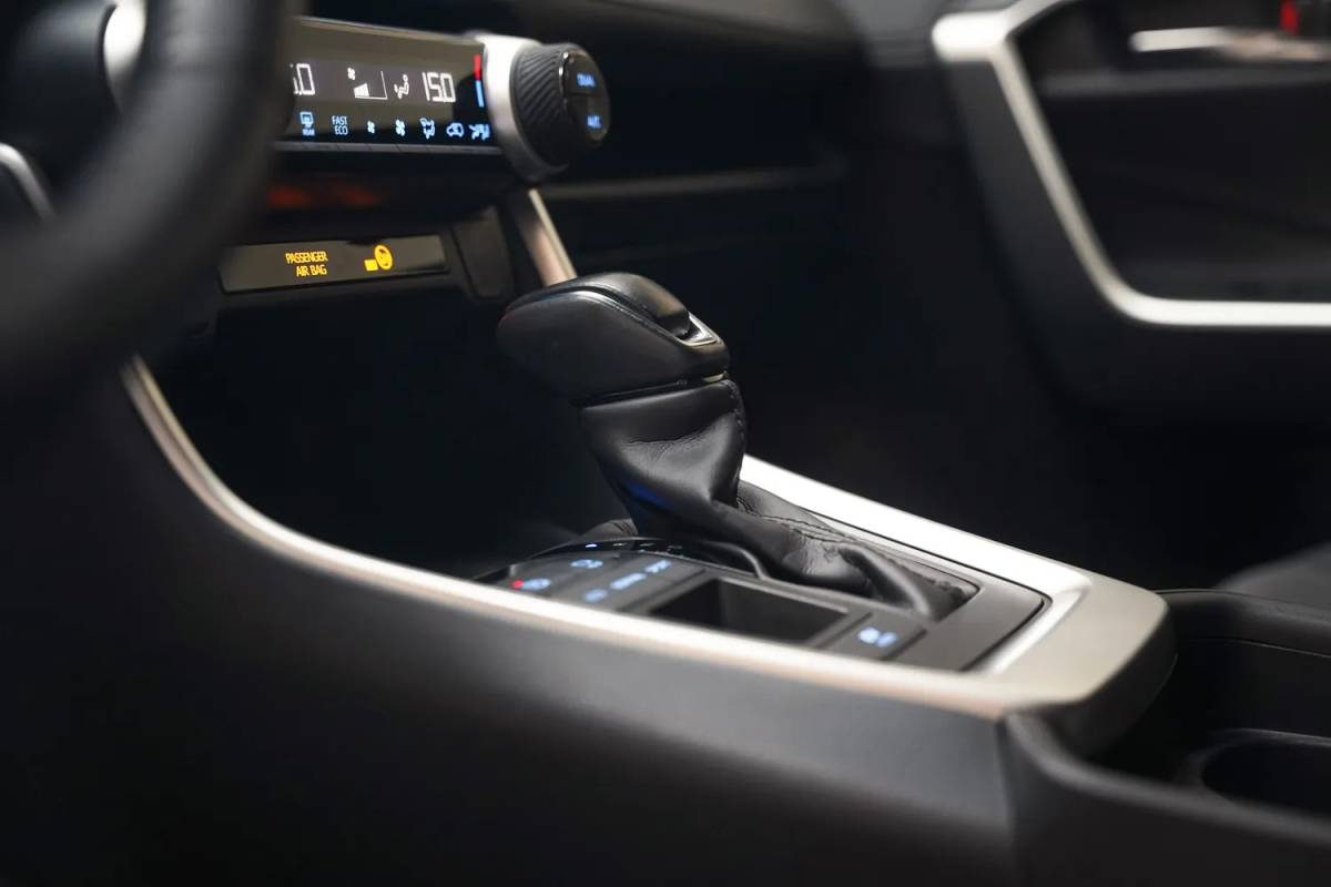 Toyota RAV4 Toyota RAV4 2.5 Hybrid Dynamic Aut. [ Adapt.cruise  Camera Apple Carplay/Android Auto ]