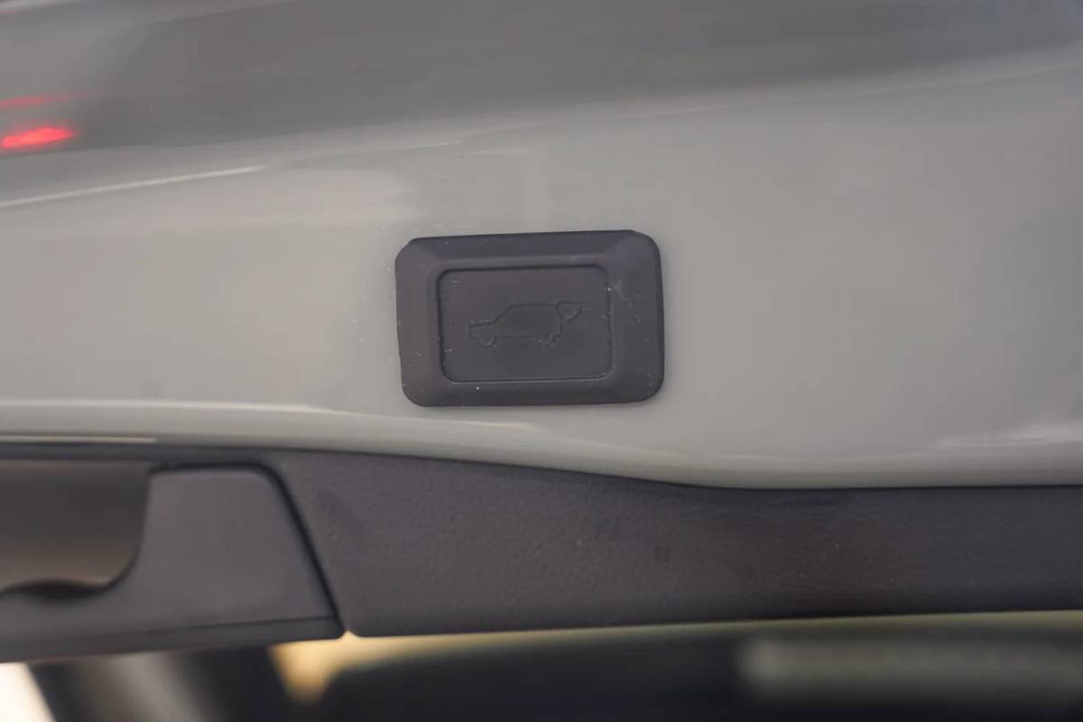 Toyota RAV4 Toyota RAV4 2.5 Hybrid Dynamic Aut. [ Adapt.cruise  Camera Apple Carplay/Android Auto ]