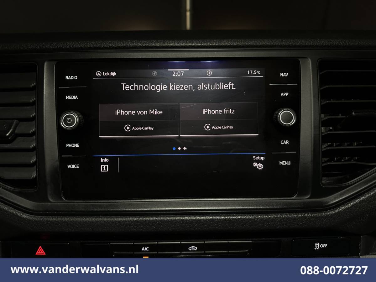 Volkswagen Crafter Volkswagen Crafter 2.0 TDI L3H2 L2H1 Euro6 Airco | Camera | Navigatie | Apple Carplay Parkeersensoren, Bijrijdersbank