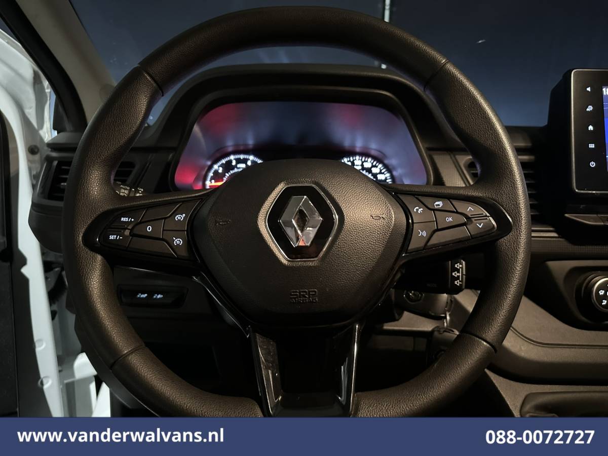 Renault Trafic Renault Trafic 2.0 dCi 150pk L2H1 Euro6 Airco | Navigatie | Cruisecontrol | LED | Parkeersensoren Bijrijdersbank