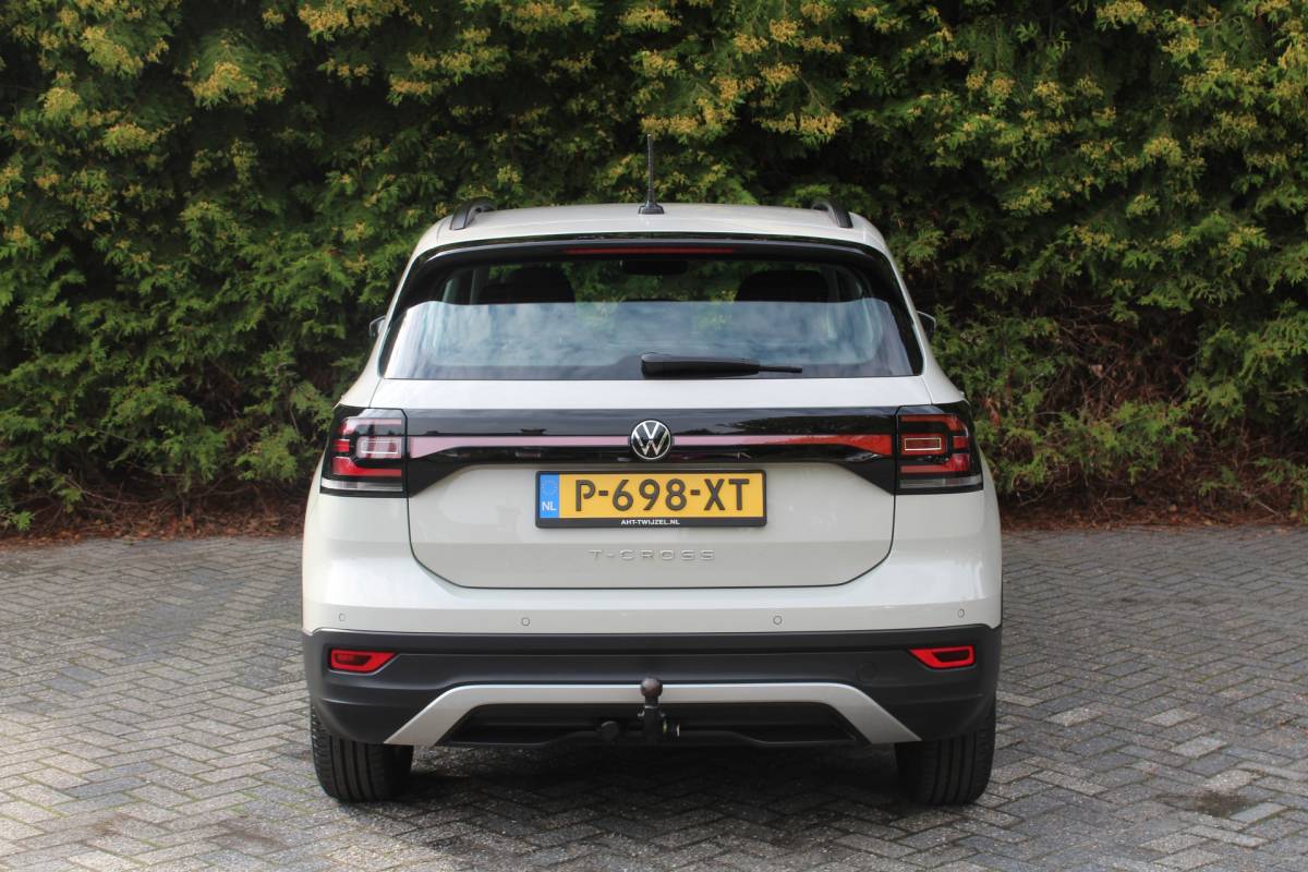 Volkswagen T-Cross Volkswagen T-Cross 1.0 TSI Life 110PK Automaat | Apple/Android Carplay | Trekhaak | Cruise Control