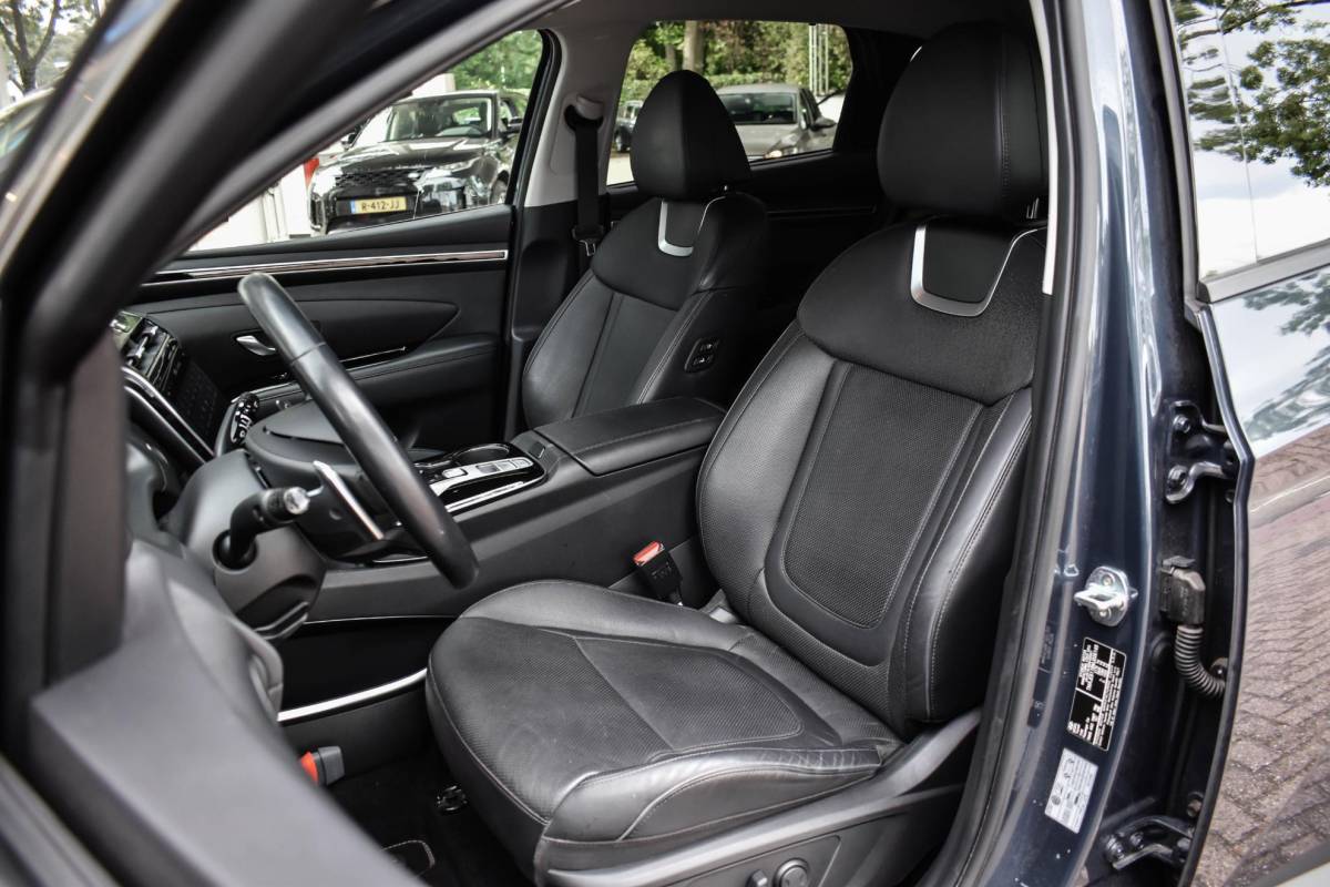 Hyundai Tucson Hyundai Tucson 1.6 T-GDI HEV Premium Zitklima 360 Cam Leder
