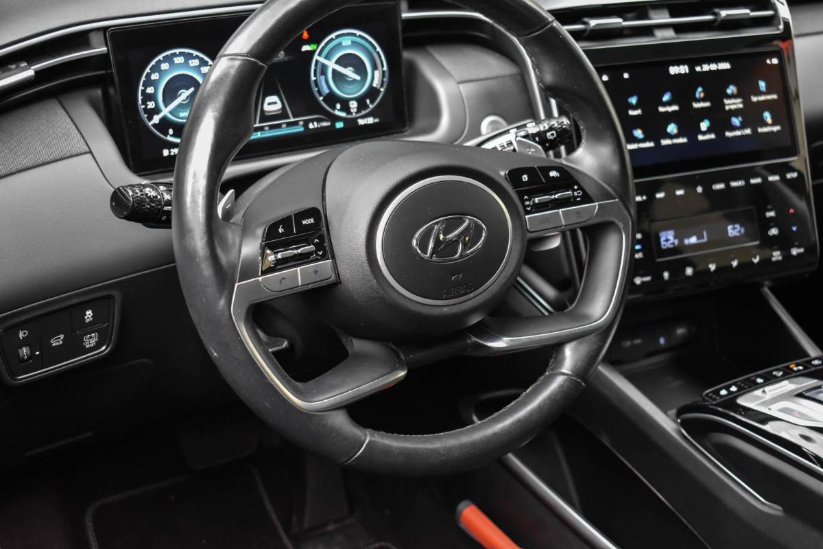 Hyundai Tucson Hyundai Tucson 1.6 T-GDI HEV Premium Zitklima 360 Cam Leder