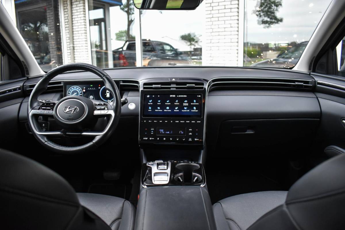 Hyundai Tucson Hyundai Tucson 1.6 T-GDI HEV Premium Zitklima 360 Cam Leder