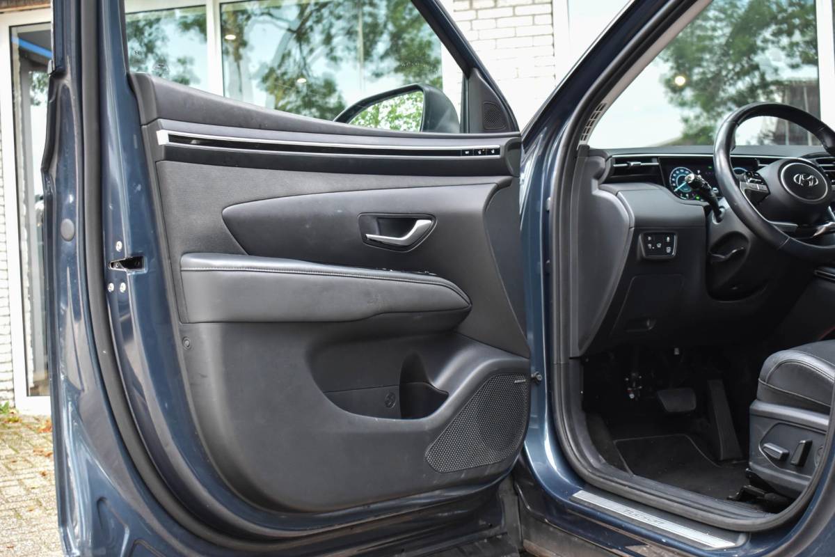 Hyundai Tucson Hyundai Tucson 1.6 T-GDI HEV Premium Zitklima 360 Cam Leder