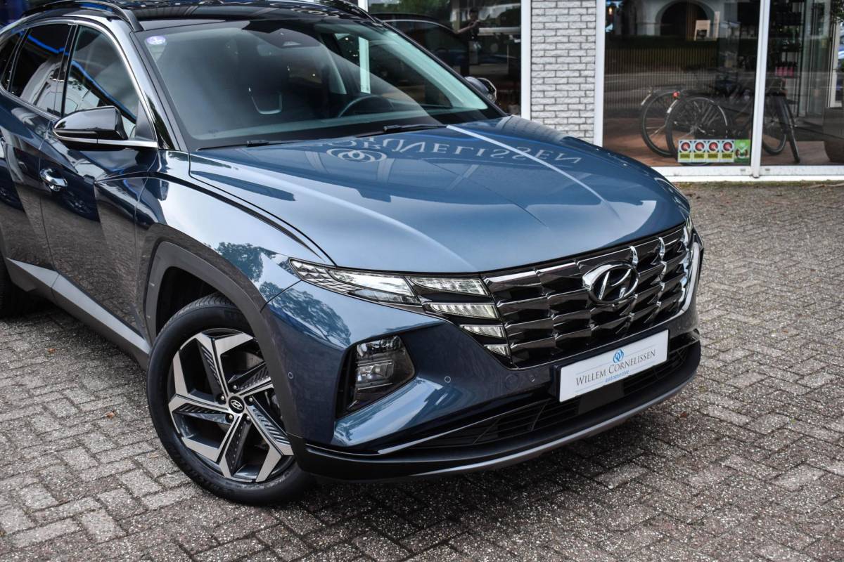 Hyundai Tucson Hyundai Tucson 1.6 T-GDI HEV Premium Zitklima 360 Cam Leder
