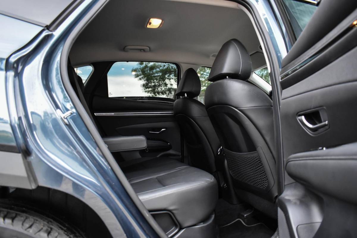 Hyundai Tucson Hyundai Tucson 1.6 T-GDI HEV Premium Zitklima 360 Cam Leder