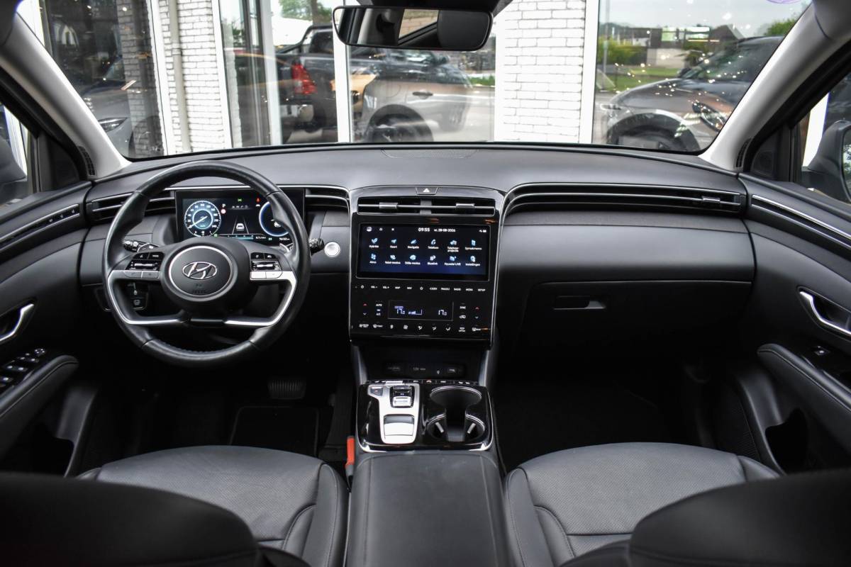 Hyundai Tucson Hyundai Tucson 1.6 T-GDI HEV Premium Zitklima 360 Cam Leder