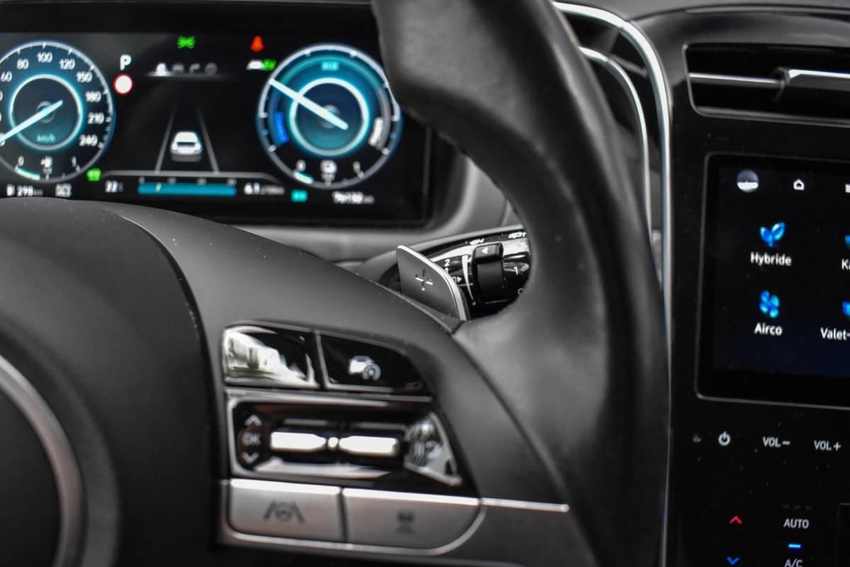 Hyundai Tucson Hyundai Tucson 1.6 T-GDI HEV Premium Zitklima 360 Cam Leder
