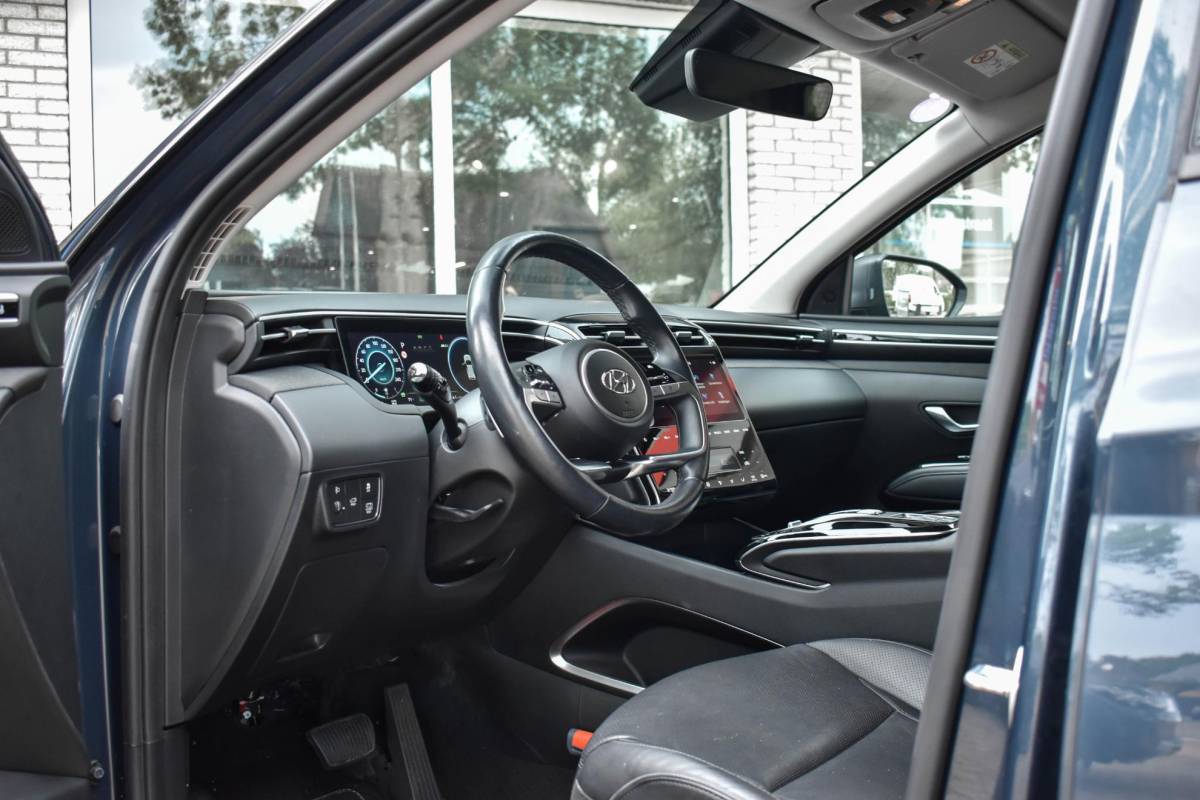 Hyundai Tucson Hyundai Tucson 1.6 T-GDI HEV Premium Zitklima 360 Cam Leder