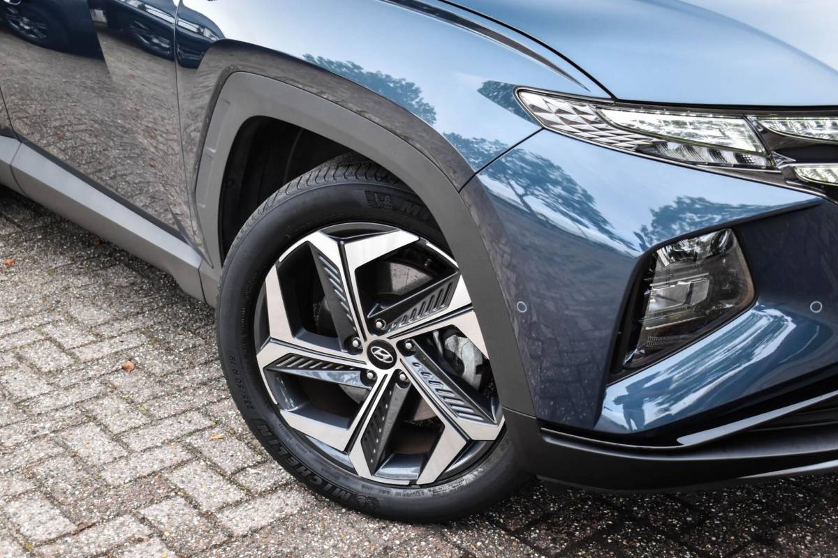 Hyundai Tucson Hyundai Tucson 1.6 T-GDI HEV Premium Zitklima 360 Cam Leder