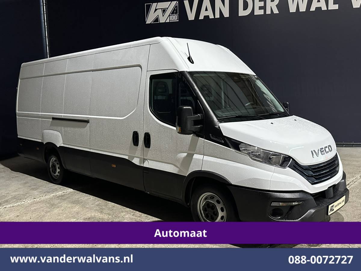 Iveco Daily Iveco Daily 35S16V 157pk Automaat L3H2 Euro6 Airco | Apple Carplay | Android Auto Parkeersensoren, Bijrijdersbank