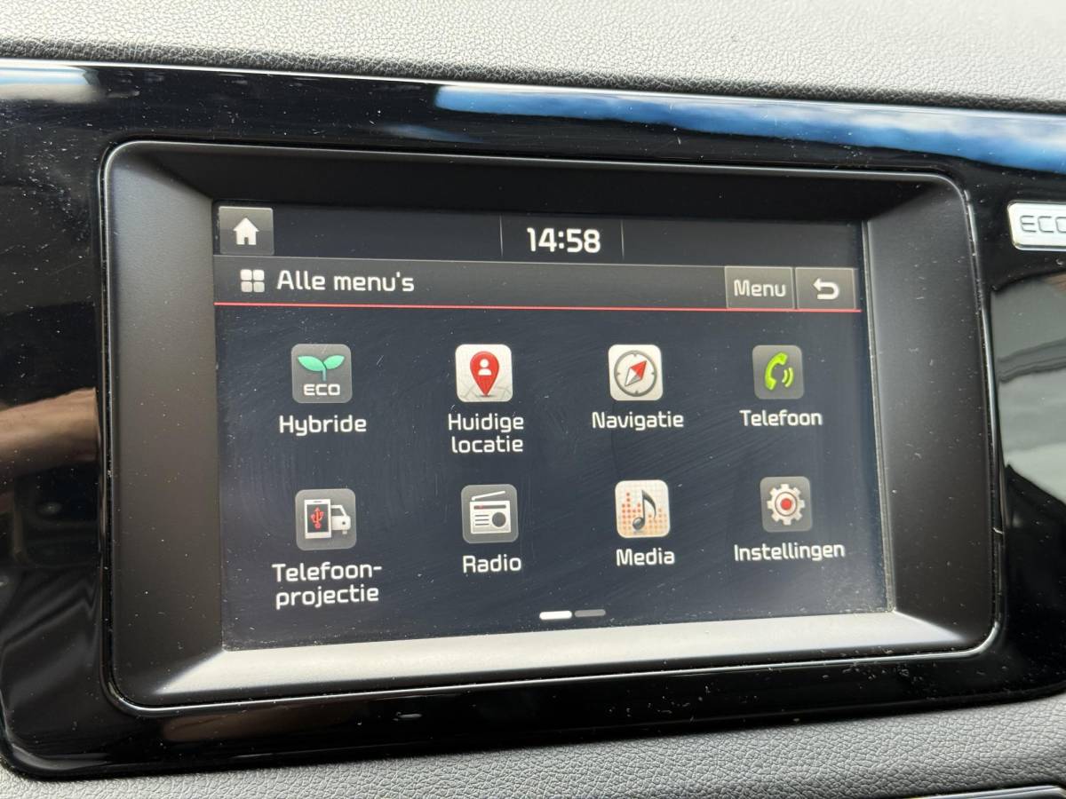 Kia Niro Kia Niro 1.6 GDi Hybrid DynamicLine 2e Eigenaar|Navi|Camera|Clima|Cruise|Carplay|Trekhaak|N.A.P|Nieuwe APK bij Aflevering