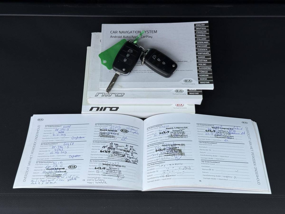 Kia Niro Kia Niro 1.6 GDi Hybrid DynamicLine 2e Eigenaar|Navi|Camera|Clima|Cruise|Carplay|Trekhaak|N.A.P|Nieuwe APK bij Aflevering