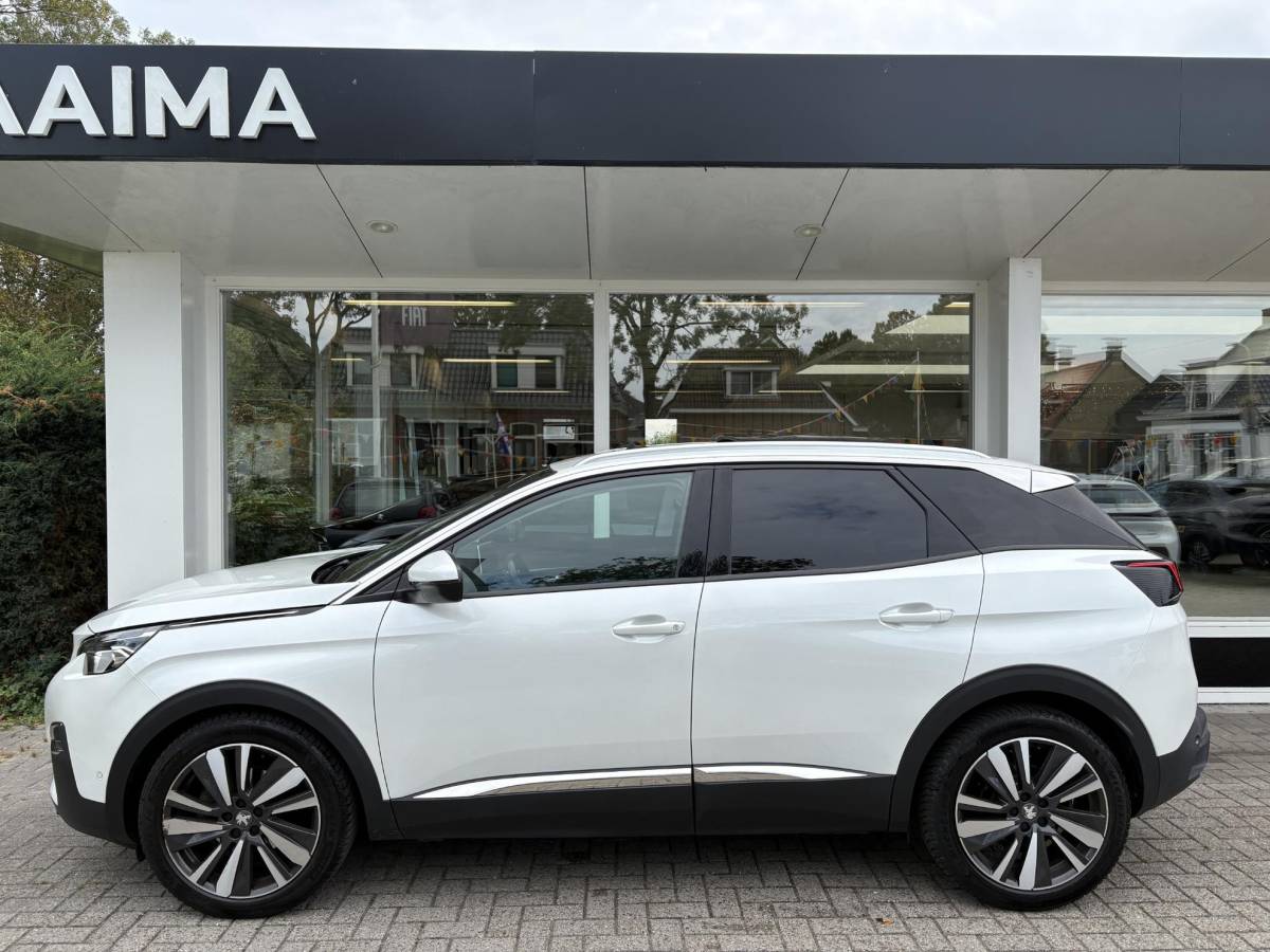 Peugeot 3008 Peugeot 3008 1.2T Automaat Allure Avantage | Schuif-/kanteldak | Dealeronderhouden | AGR Comfortstoelen met geheugen | Trekhaak | Elektr. achterklep | Navigatie | Achteruitrijcamera