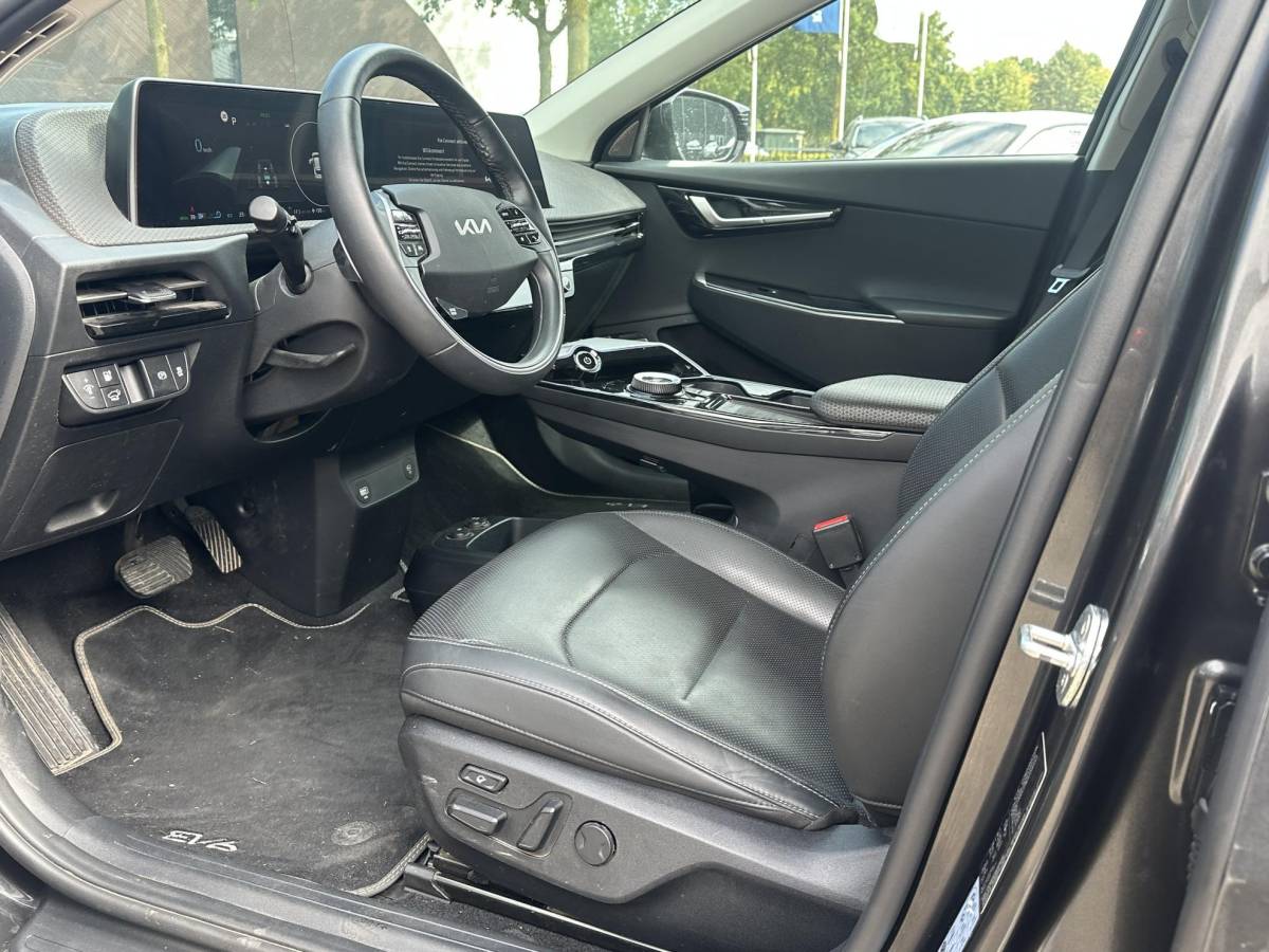 Kia EV6 Kia EV6 Plus AWD 77.4 kWh SOH 100%| KIA GARANTIE T/M 06-2029 | 360 CAMERA| STOELVERWARMING + VENTILATIE| MEMORY STOEL| HEAD-UP DISPLAY| DEALER ONDERHOUDEN| MERIDIAN AUDIO| VOL OPTIES|