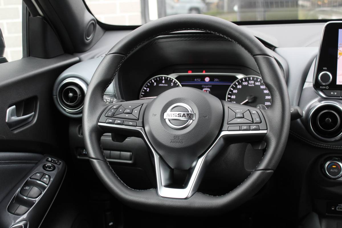 Nissan Juke Nissan Juke 1.0 DIG-T Enigma / Carplay / Camera / Stoelverwarming / N.A.P.