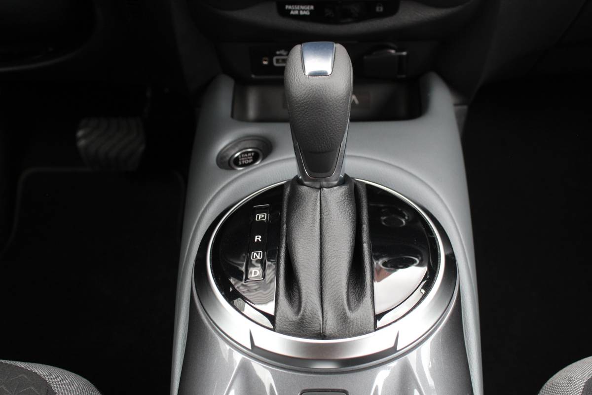 Nissan Juke Nissan Juke 1.0 DIG-T Enigma / Carplay / Camera / Stoelverwarming / N.A.P.