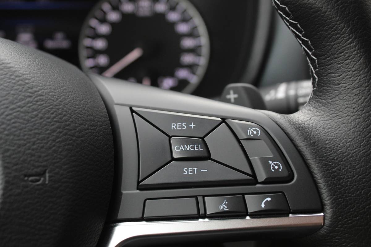 Nissan Juke Nissan Juke 1.0 DIG-T Enigma / Carplay / Camera / Stoelverwarming / N.A.P.