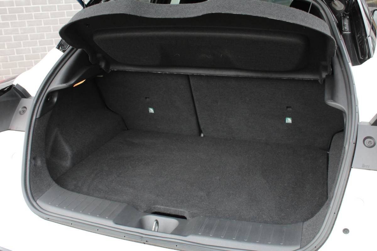 Nissan Juke Nissan Juke 1.0 DIG-T Enigma / Carplay / Camera / Stoelverwarming / N.A.P.