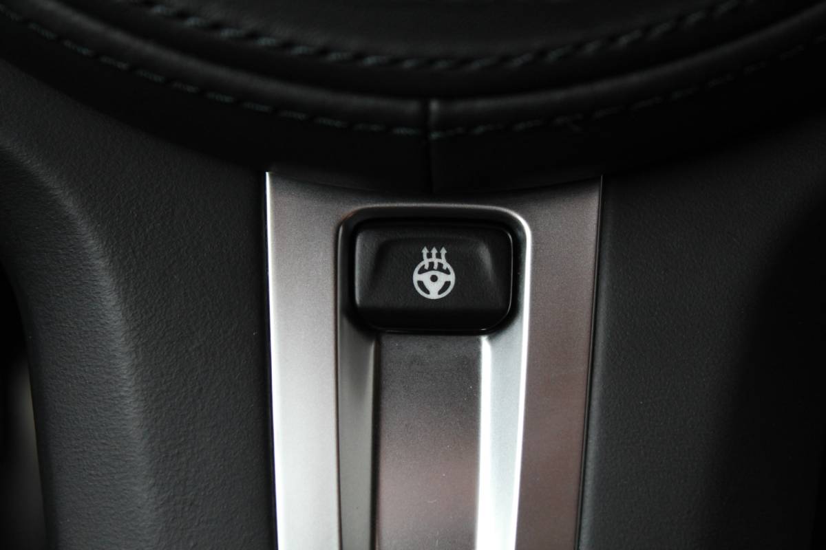BMW i4 BMW i4 eDrive40 High Executive 84 kWh / Harman Kardon / SOH 94.3% / N.A.P.