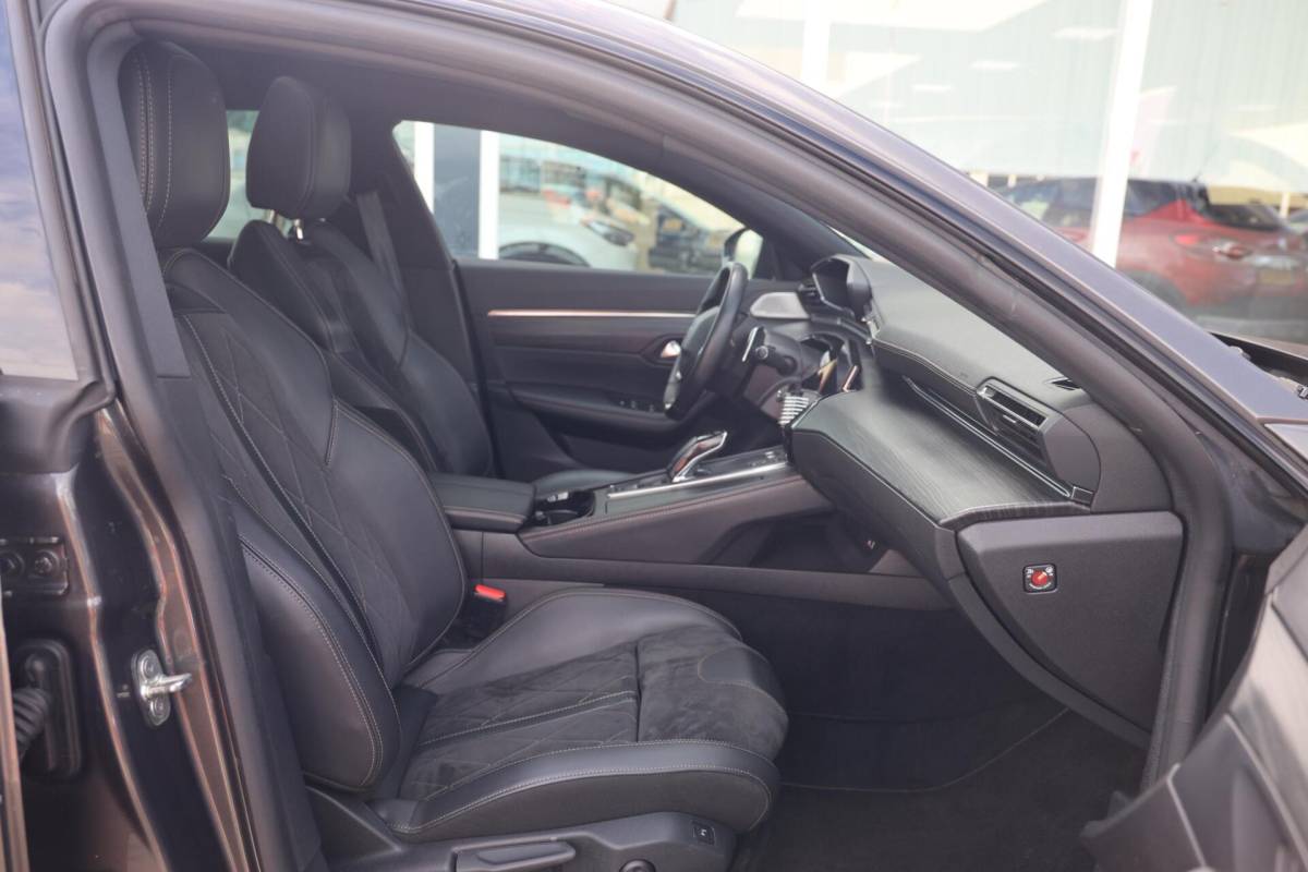 Peugeot 508 Peugeot 508 SW 1.6 HYbrid GT Pack Business|Automaat|Camera|Schuif-kanteldak|Stoelverwarming