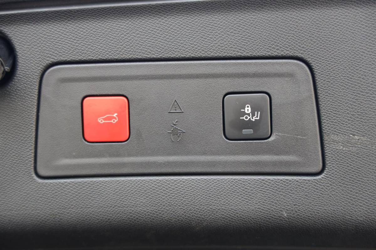 Peugeot 508 Peugeot 508 SW 1.6 HYbrid GT Pack Business|Automaat|Camera|Schuif-kanteldak|Stoelverwarming