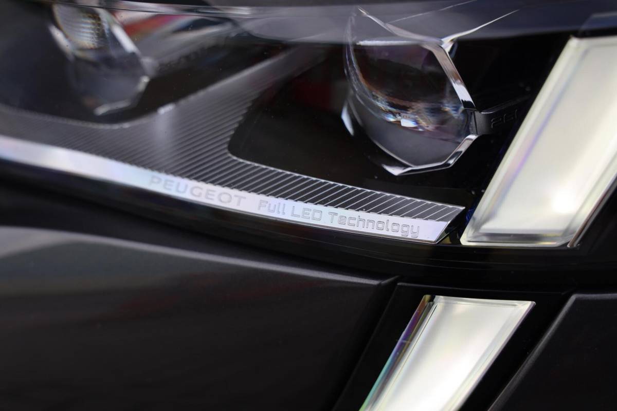 Peugeot 508 Peugeot 508 SW 1.6 HYbrid GT Pack Business|Automaat|Camera|Schuif-kanteldak|Stoelverwarming