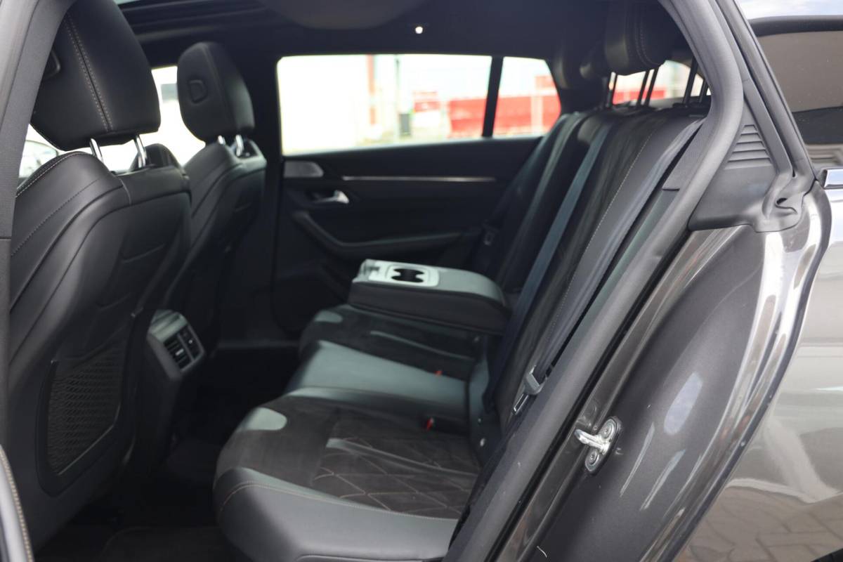 Peugeot 508 Peugeot 508 SW 1.6 HYbrid GT Pack Business|Automaat|Camera|Schuif-kanteldak|Stoelverwarming