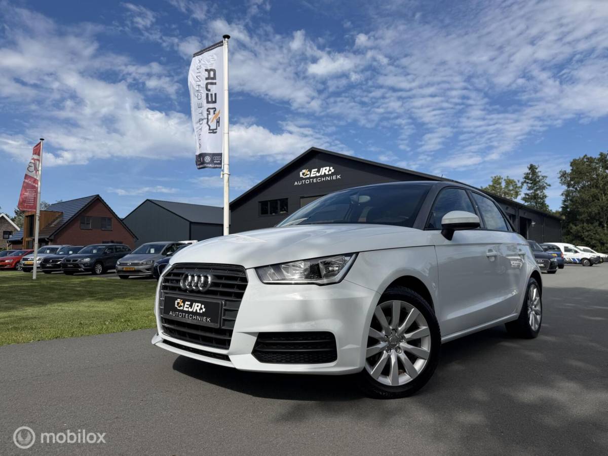 Audi A1 Sportback Audi A1 Sportback 1.0 TFSI  S-Tronic Sport CLIMA*CRUISE*NAV*PDC*STOELVERW