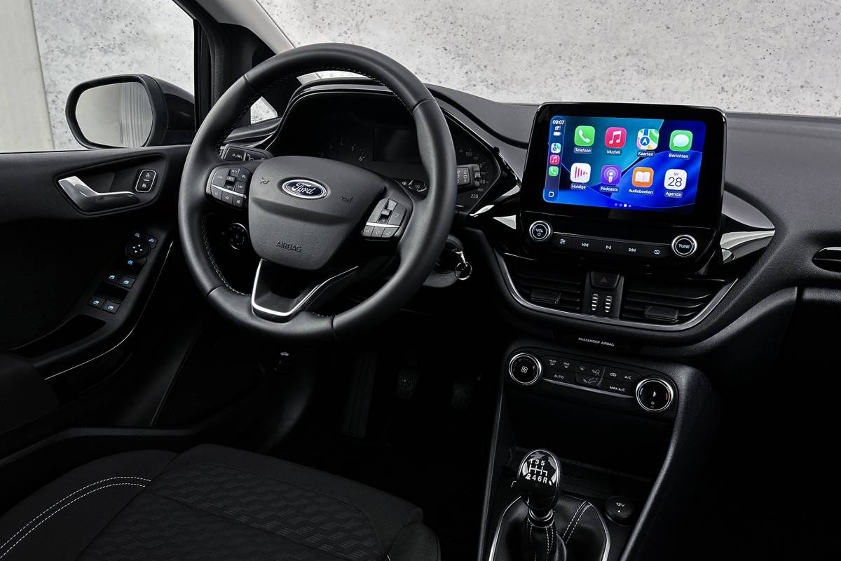 Ford Fiesta Ford Fiesta 1.0 EcoBoost Hybrid Titanium | Navigatie | LED koplampen