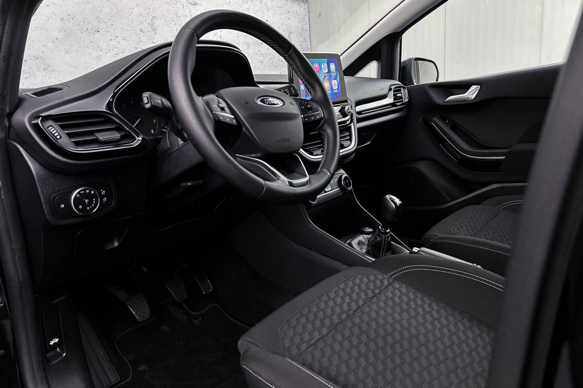 Ford Fiesta Ford Fiesta 1.0 EcoBoost Hybrid Titanium | Navigatie | LED koplampen