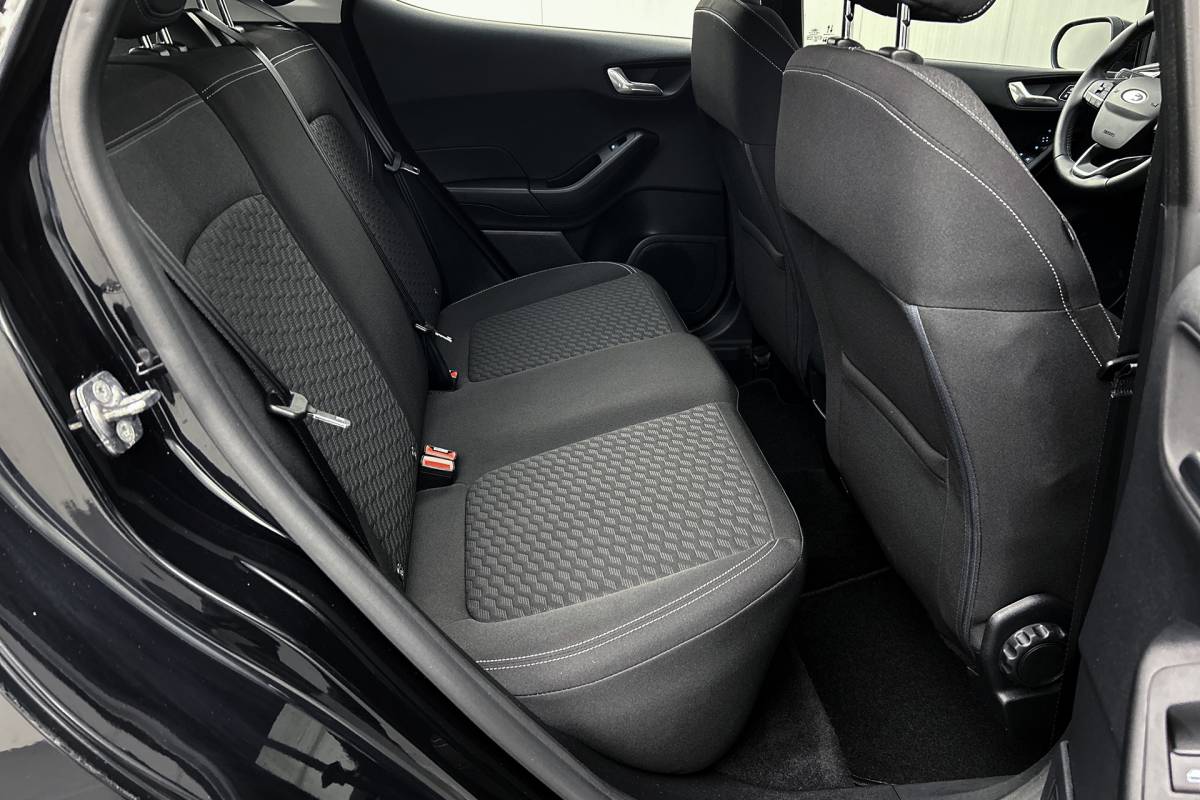 Ford Fiesta Ford Fiesta 1.0 EcoBoost Hybrid Titanium | Navigatie | LED koplampen