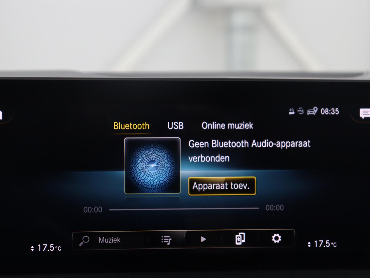 Mercedes-Benz A-Klasse Mercedes-Benz A-klasse 250 Premium Plus | Panoramadak | Leder/alcantara | Memory | Cruise control | Stoelverwarming | Sfeerverlichting | Navigatie | Carplay | Climate control | Camera | Park assist