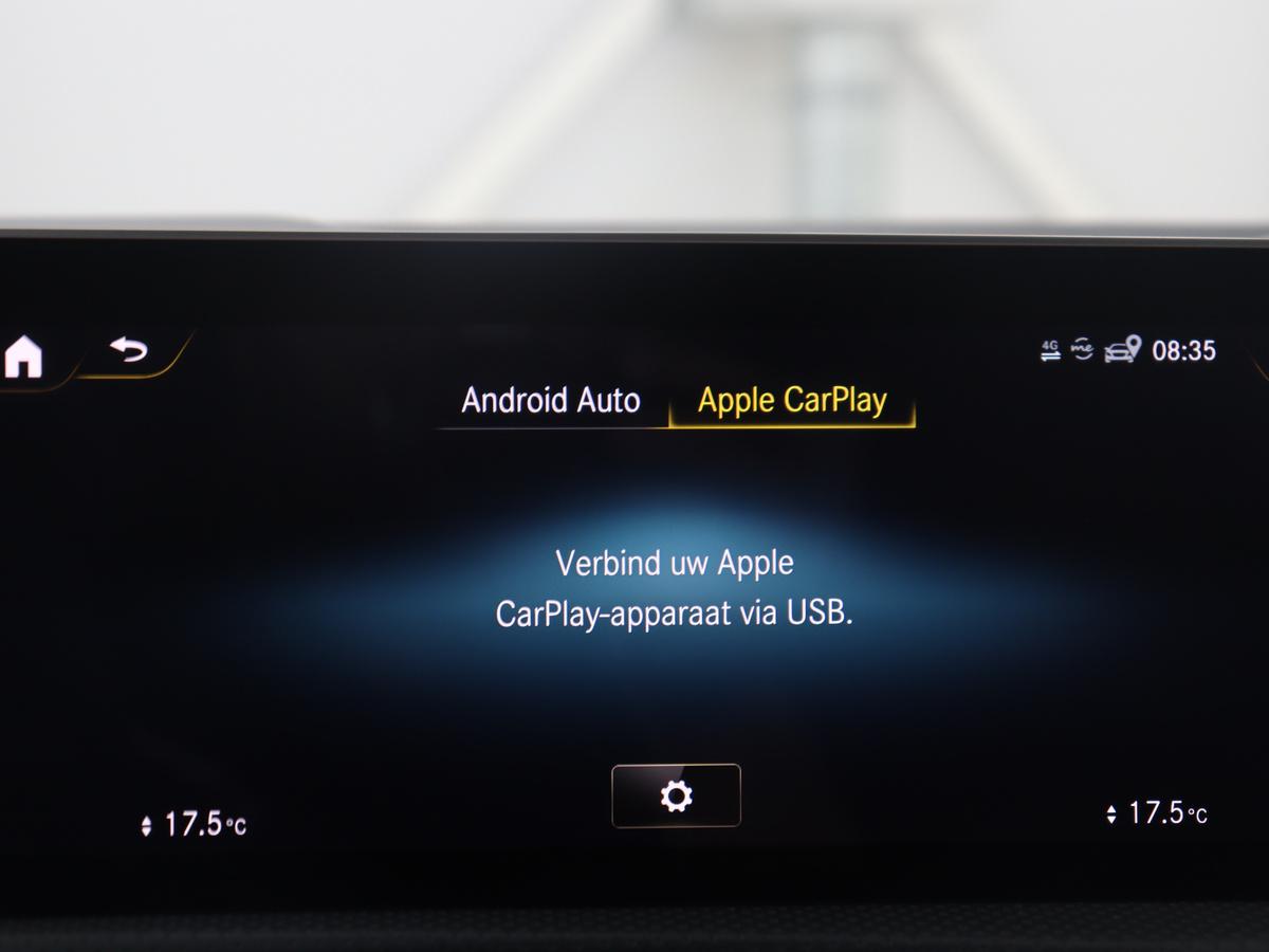 Mercedes-Benz A-Klasse Mercedes-Benz A-klasse 250 Premium Plus | Panoramadak | Leder/alcantara | Memory | Cruise control | Stoelverwarming | Sfeerverlichting | Navigatie | Carplay | Climate control | Camera | Park assist