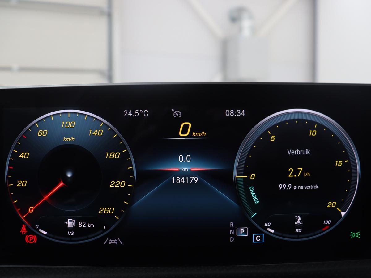 Mercedes-Benz A-Klasse Mercedes-Benz A-klasse 250 Premium Plus | Panoramadak | Leder/alcantara | Memory | Cruise control | Stoelverwarming | Sfeerverlichting | Navigatie | Carplay | Climate control | Camera | Park assist