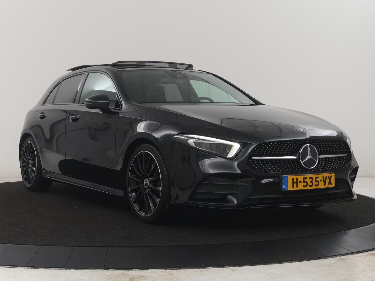 Mercedes-Benz A-Klasse Mercedes-Benz A-klasse 250 Premium Plus | Panoramadak | Leder/alcantara | Memory | Cruise control | Stoelverwarming | Sfeerverlichting | Navigatie | Carplay | Climate control | Camera | Park assist