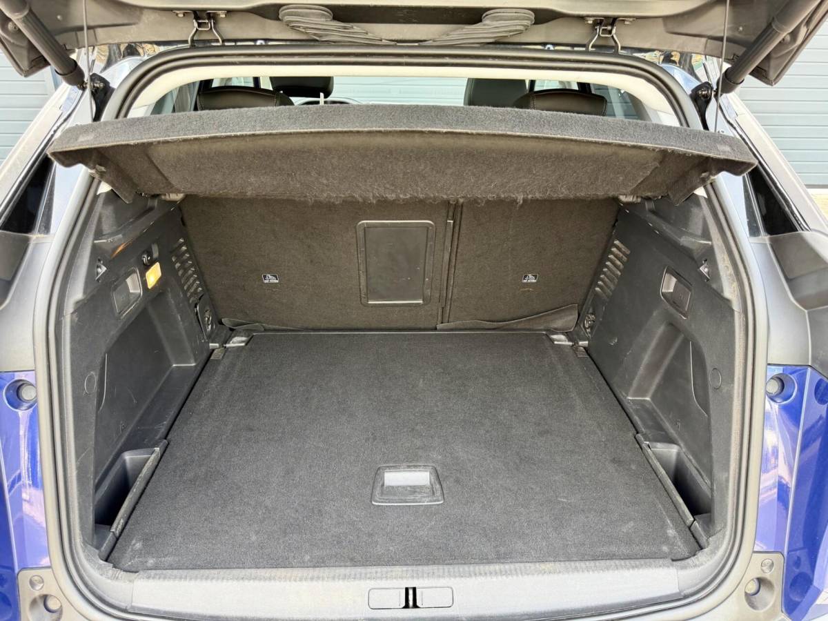 Peugeot 3008 Peugeot 3008 1.6 – 181pk | GT Line | Automaat | Trekhaak | ZEER COMPLEET | Adpt. Cruise | Panoramadak |