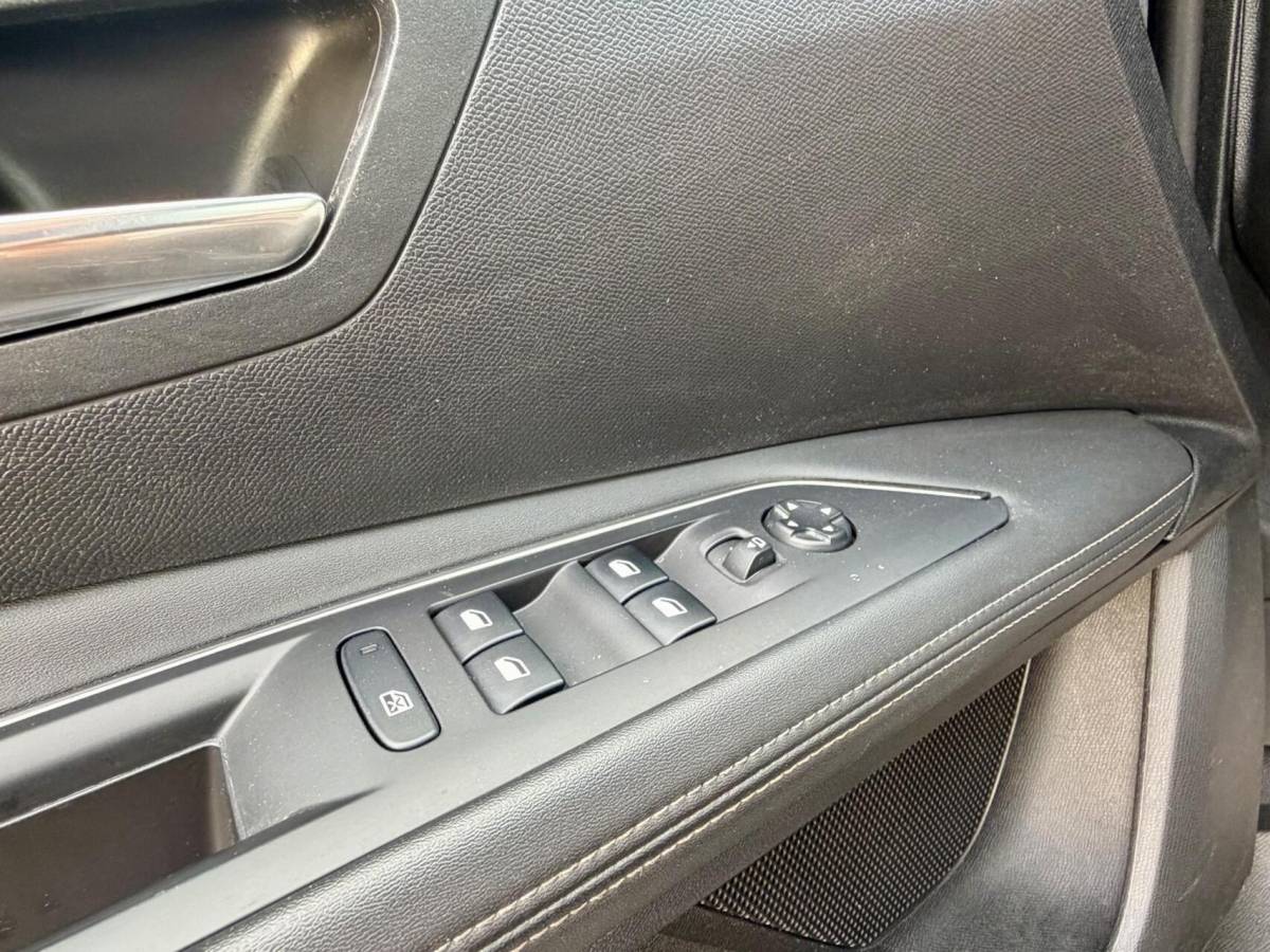 Peugeot 3008 Peugeot 3008 1.6 – 181pk | GT Line | Automaat | Trekhaak | ZEER COMPLEET | Adpt. Cruise | Panoramadak |