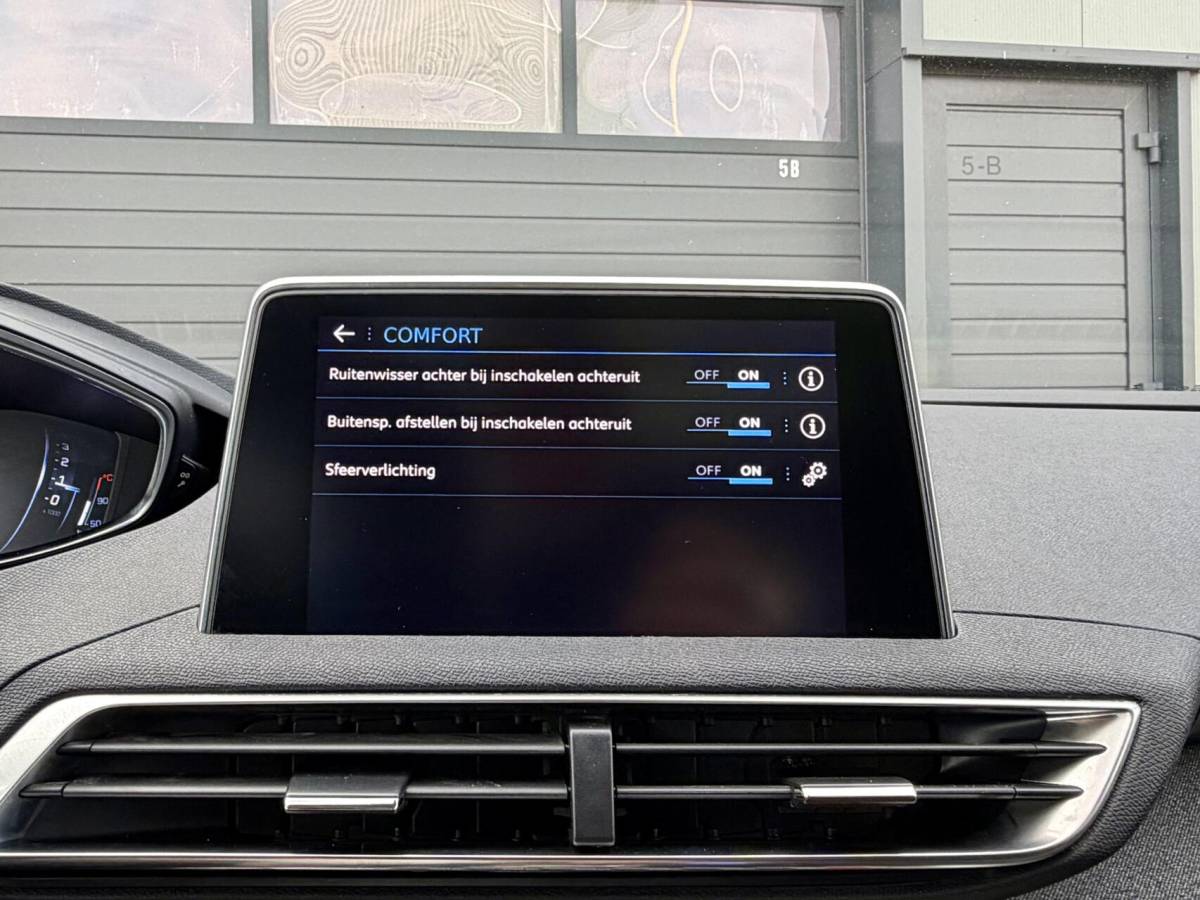 Peugeot 3008 Peugeot 3008 1.6 – 181pk | GT Line | Automaat | Trekhaak | ZEER COMPLEET | Adpt. Cruise | Panoramadak |