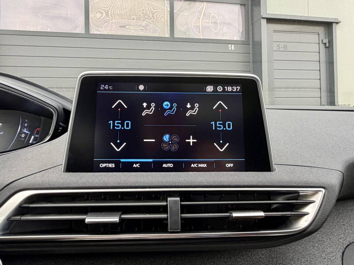 Peugeot 3008 Peugeot 3008 1.6 – 181pk | GT Line | Automaat | Trekhaak | ZEER COMPLEET | Adpt. Cruise | Panoramadak |