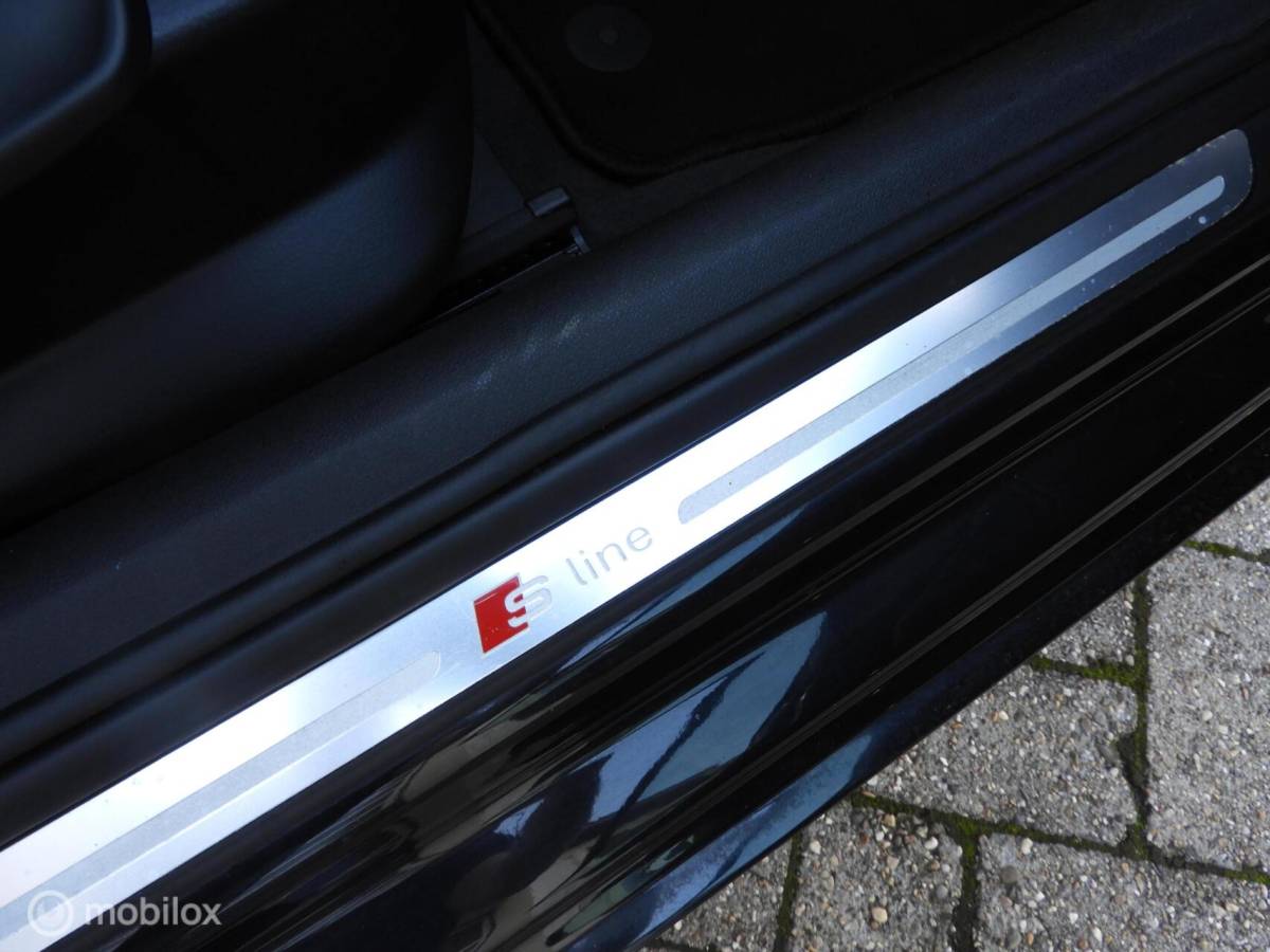 Audi A1 Audi A1  1.4 TFSI S Line