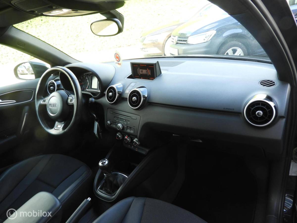 Audi A1 Audi A1  1.4 TFSI S Line