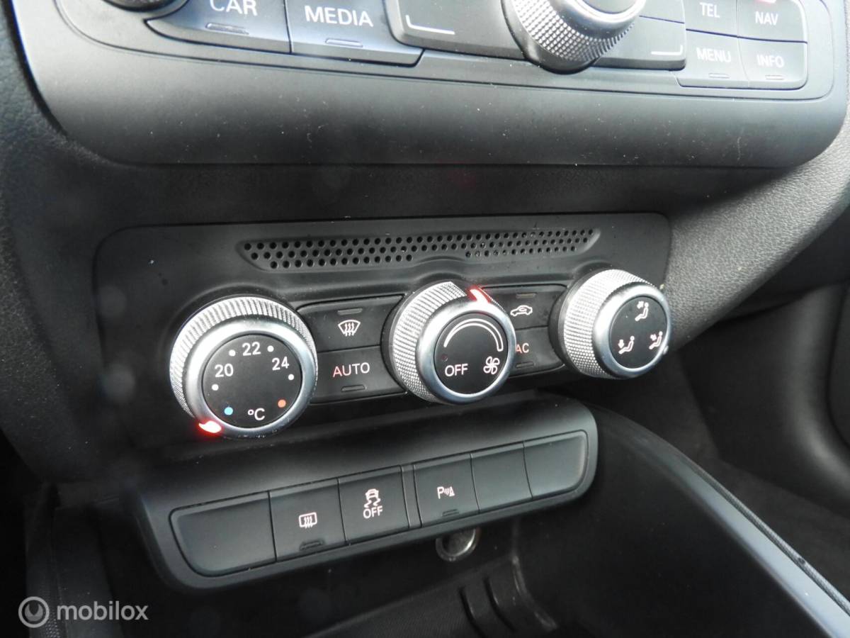 Audi A1 Audi A1  1.4 TFSI S Line