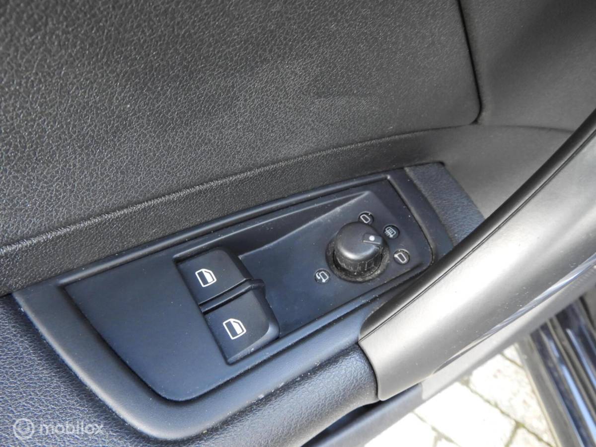 Audi A1 Audi A1  1.4 TFSI S Line