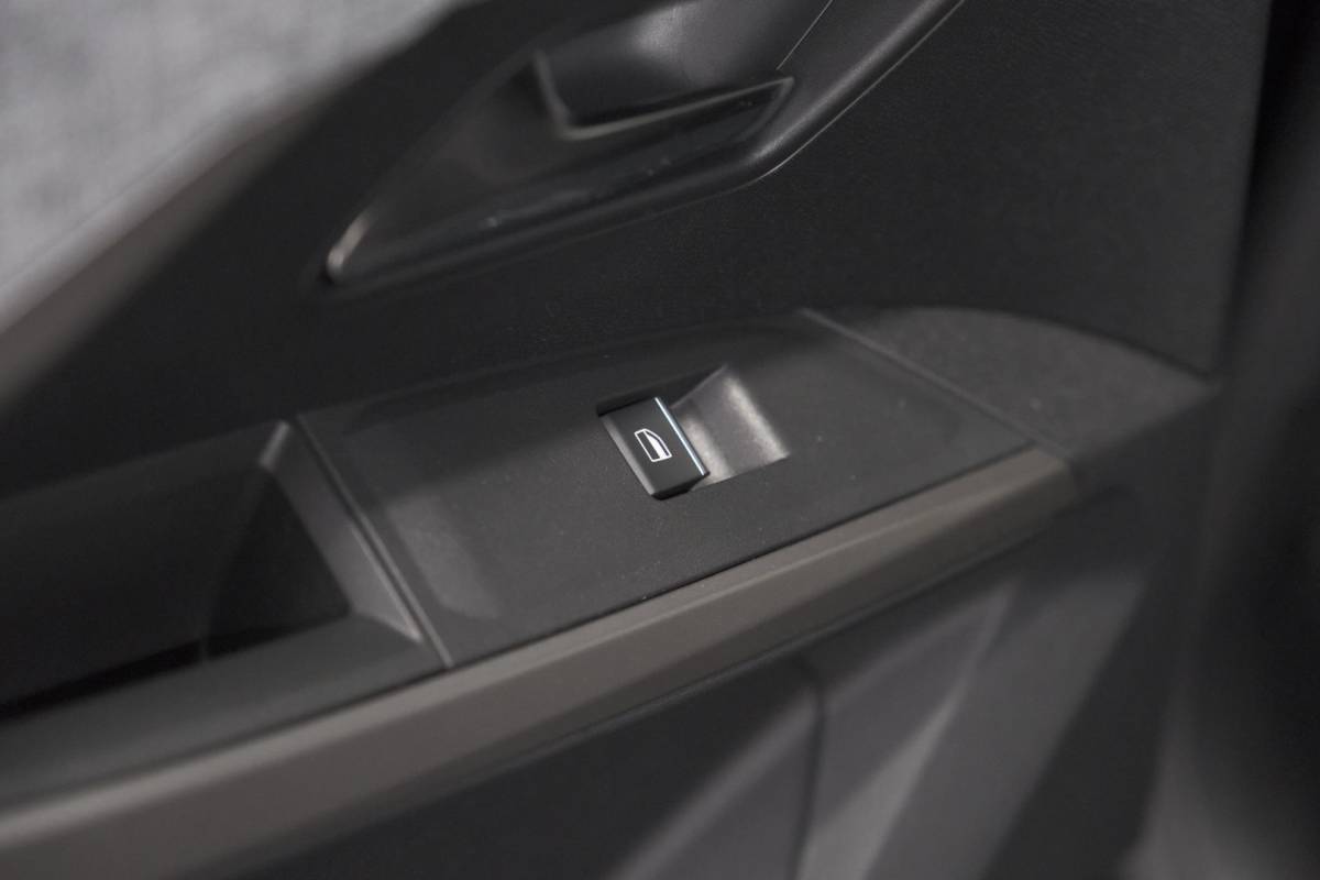 Peugeot 5008 Peugeot 5008 1.2 Hybrid 136 GT 7p | Adaptieve Cruise Control | Camera | Elektrische Kofferklep | Stoelverwarming